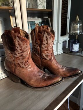 Idyllwind Brown Leather Western Boots